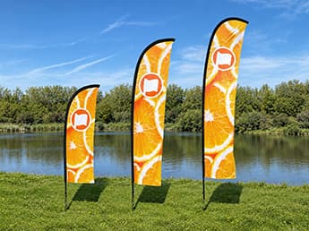 Beach flags Straight