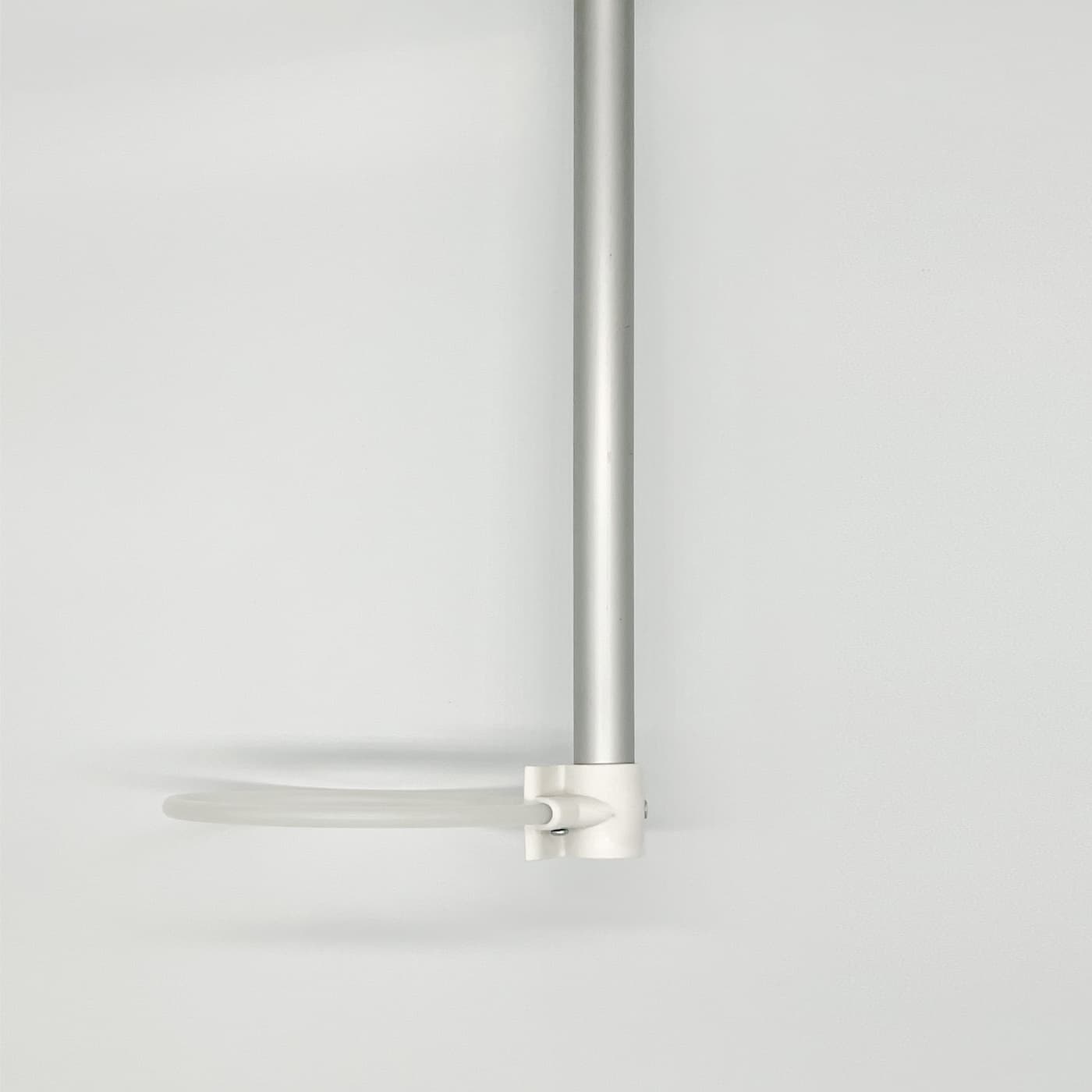 Banner holder can be hoisted